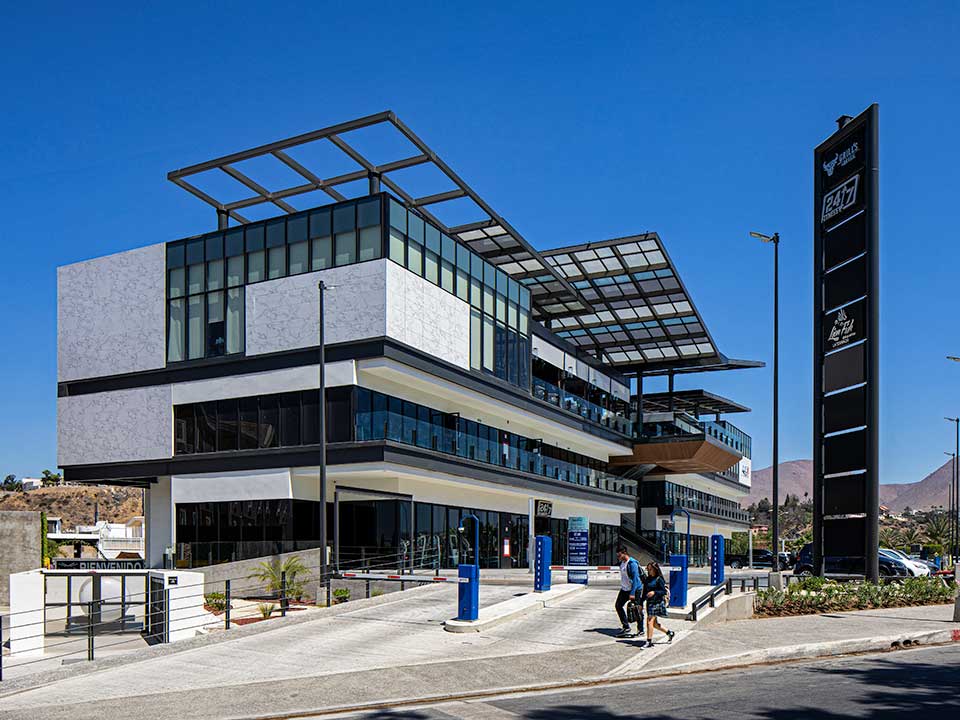 paseo-del-rio6672-7sep25-06